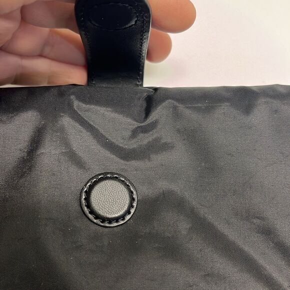 Kate Spade Black Nylon Infant Roll Up Padded Changing Pad w/ Inside Mesh Pockets - Picture 3 of 8